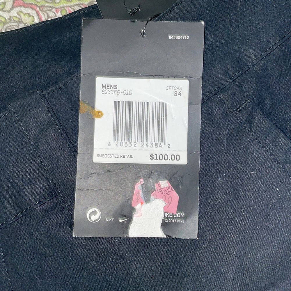BNWT Nike slim fit, black, we/dry “hybrid” style shorts size 34 in men’s sizes. - Picture 8 of 9